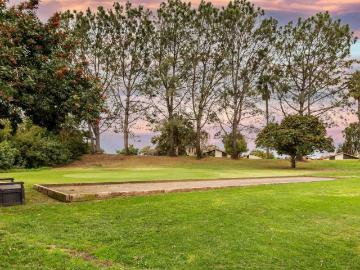 2 BR, 2 BA Apartment 1866 Pleasantdale Lane, Encinitas, CA 92024