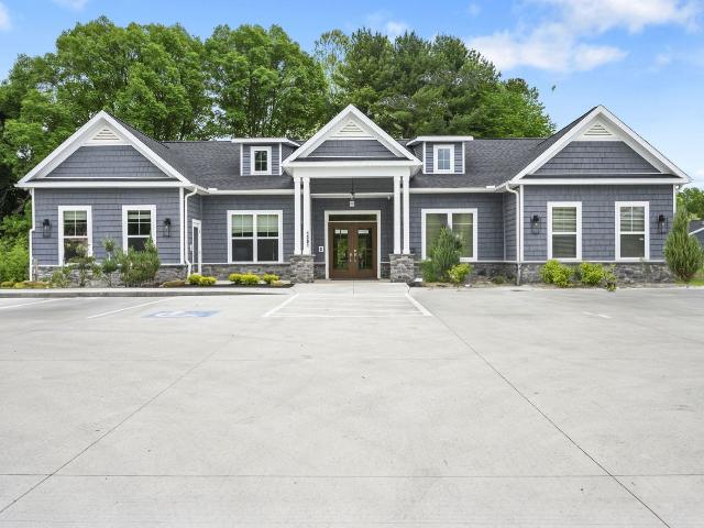 2 BR, 2 BA Apartment 1870 Akron Peninsula Road Unit 1217, Akron, OH 44313