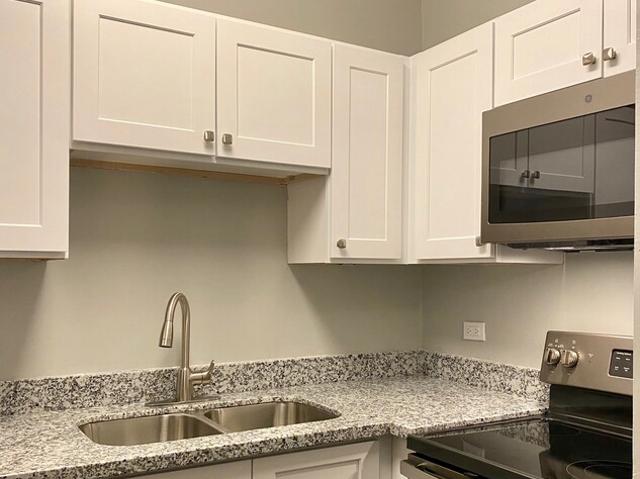 2 BR, 2 BA Apartment 18713 Egret Bay BlvdÂ, Houston, TX 77058