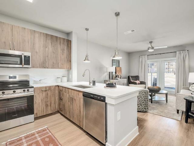 2 BR, 2 BA Apartment 1875 Maple Dr Unit 2304, Kennesaw, GA 30144