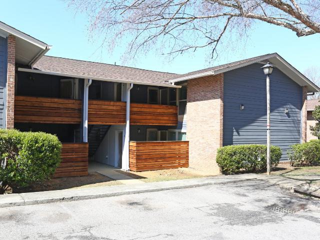 2 BR, 2 BA Apartment 18 Berryhill Rd, Columbia, SC 29210
