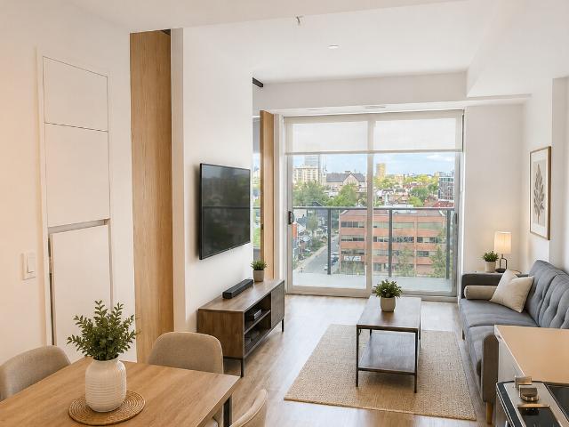 2 BR, 2 BA Apartment 18 Hamilton Avenue North, Ottawa, ON K1Y 1B6