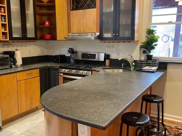 2 BR, 2 BA Apartment 1911 9th St NW, Unit 2, Washington, DC 20001