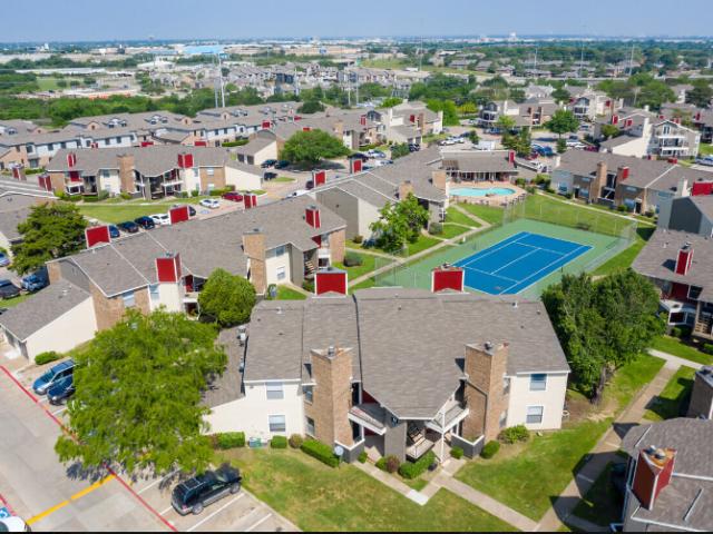 2 BR, 2 BA Apartment 1919 W. Tarrant Road Unit 14 1402, Grand Prairie, TX 75050