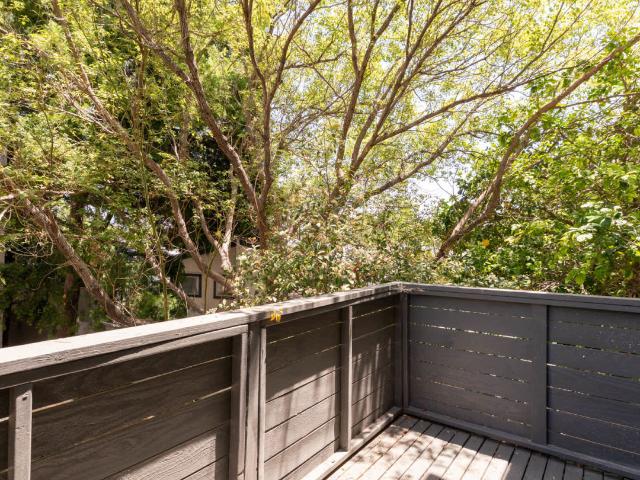 2 BR, 2 BA Apartment 19200 Nordhoff Street Unit 303, Northridge, CA 91324