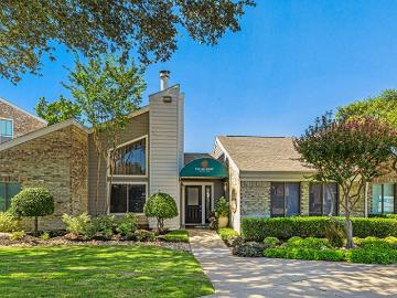 2 BR, 2 BA Apartment 1920 West Tarrant Road Unit 23H, Grand Prairie, TX 75050