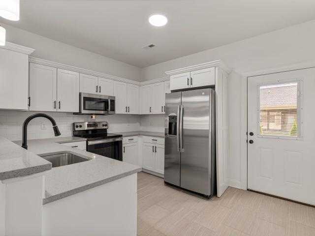 2 BR, 2 BA Apartment 19254 Autumn Falls Way Unit C2, Athens, AL 35611