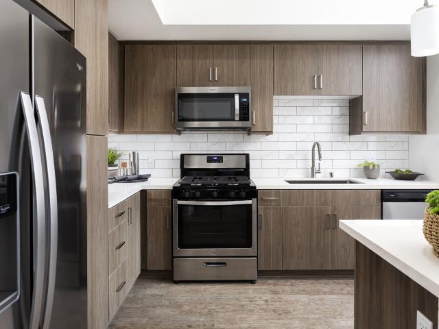 2 BR, 2 BA Apartment 1925 Avenida Escaya Unit 208, Chula Vista, CA 91913