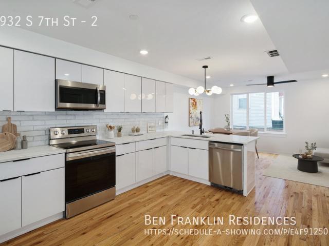 2 BR, 2 BA Apartment 1932 S 7th St, Philadelphia, PA 19148