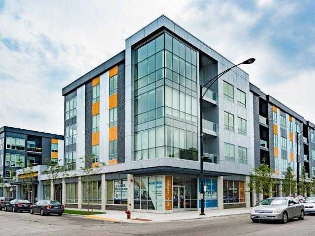 2 BR, 2 BA Apartment 1950 N Campbell Ave Unit 223S, Chicago, IL 60647