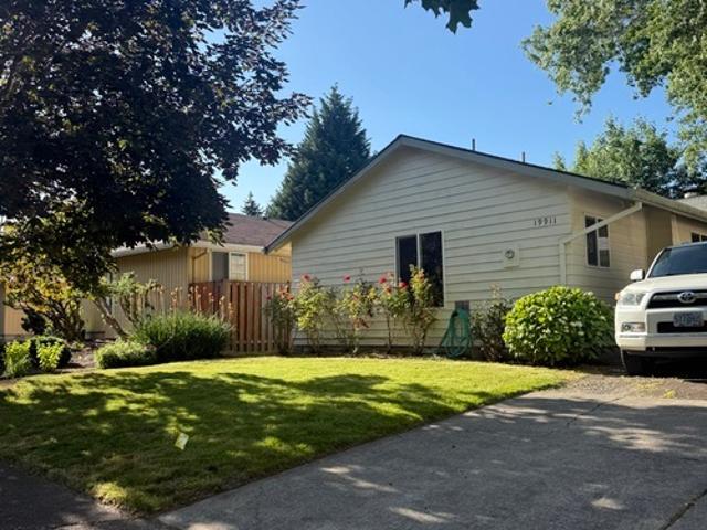 2 BR, 2 BA Apartment 19911 Southwest Southview Street, Unit 1, Beaverton, OR 97078