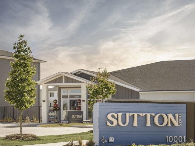 2 BR, 2 BA Apartment 10001 Cedar Creek Drive Unit 3302, Howe, TX 75459