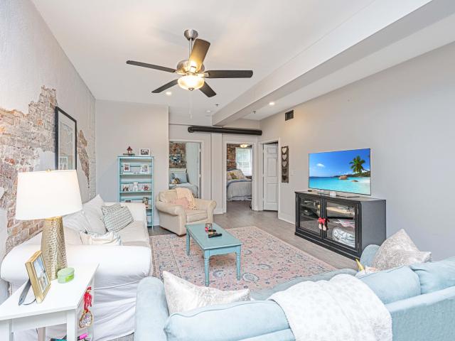 2 BR, 2 BA Apartment 1000 King Street, Charleston, SC 29403
