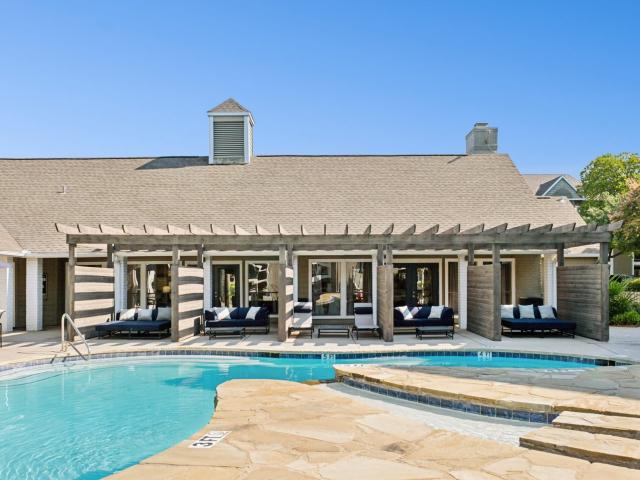 2 BR, 2 BA Apartment 1000 San Jacinto Dr Unit 06 0612, Irving, TX 75063
