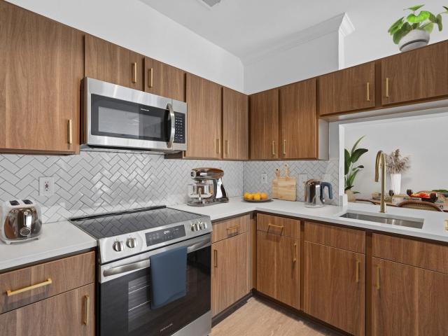 2 BR, 2 BA Apartment 1000 Stony Ct Unit 10 3037, Morrisville, NC 27560