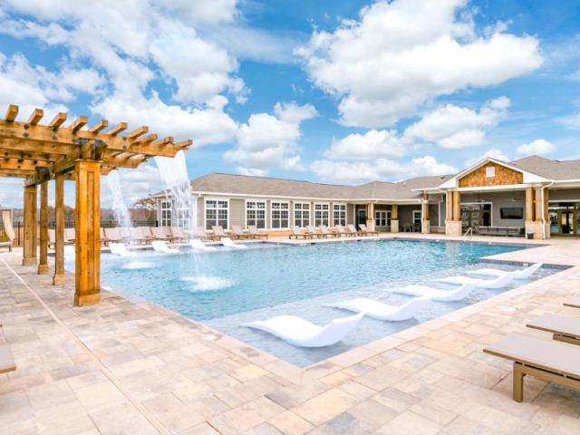 2 BR, 2 BA Apartment 1000 Wood Acres Road Unit 004306, Oakwood, GA 30566