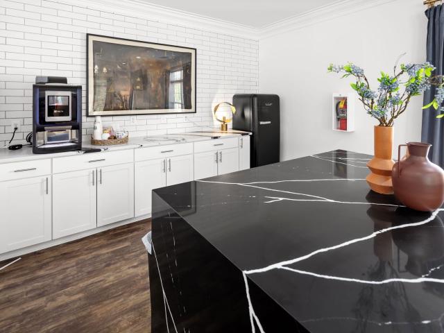 2 BR, 2 BA Apartment 10015 Parthenon Court Unit 07PII B, Charlotte, NC 28262
