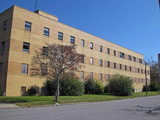 2 BR, 2 BA Apartment 1003 28th Street, Newport News, VA 23607