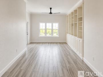 2 BR, 2 BA Apartment 100 4th Avenue South, Unit 408, St. Petersburg, FL 33701
