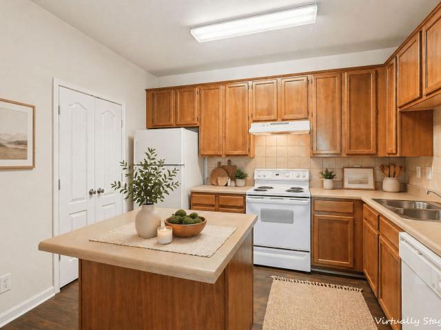2 BR, 2 BA Apartment 100 Wesley Stonecrest Circle Unit 12304, Lithonia, GA 30038