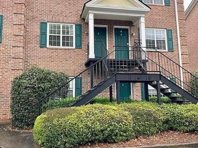 2 BR, 2 BA Apartment 100 Woodstone Drive, Unit 7, Athens, GA 30605