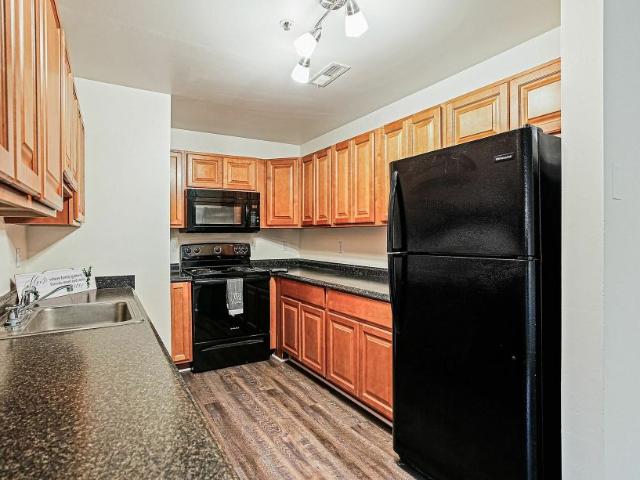 2 BR, 2 BA Apartment 100 A Valley Drive Unit 400 26, Milford, DE 19963