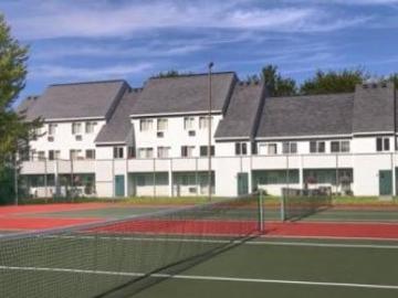 2 BR, 2 BA Apartment 100 Clearwater Dr Falmouth, ME 04105