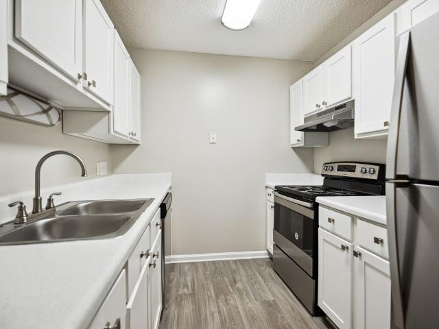 2 BR, 2 BA Apartment 100 East Cameo Lane Unit C1511, Knightdale, NC 27545