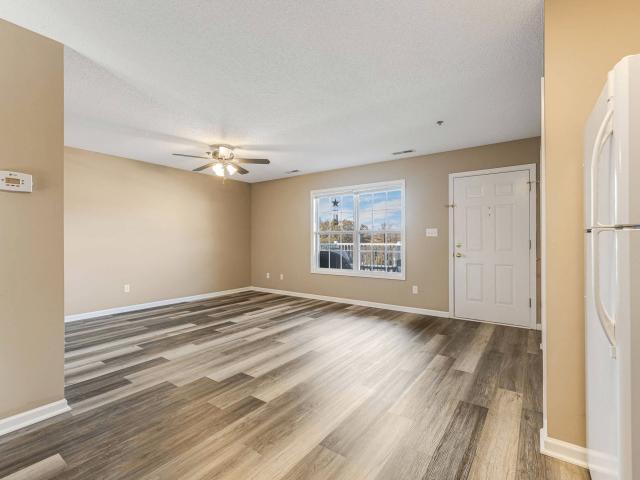 2 BR, 2 BA Apartment 100 Flat Creek Village Drive Unit 0500 204, Weaverville, NC 28787