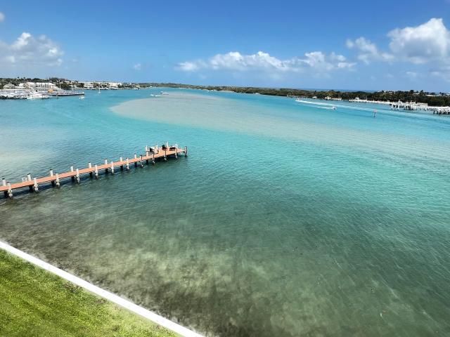 2 BR, 2 BA Apartment 100 Intracoastal Place, Tequesta, FL 33469