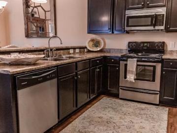 2 BR, 2 BA Apartment 100 Nature Walk Blvd Unit 1405, Huntsville, AL 35824