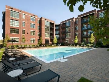 2 BR, 2 BA Apartment 100 Sterling Boulevard Unit SES 2419, Englewood, NJ 07631