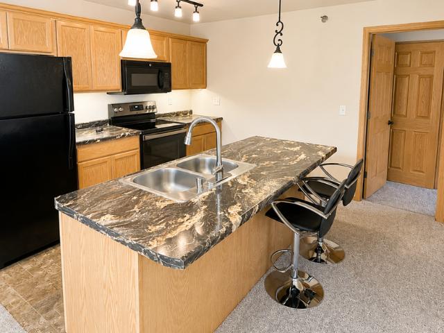 2 BR, 2 BA Apartment 1010 Berry Ave, Tomah, WI 54660