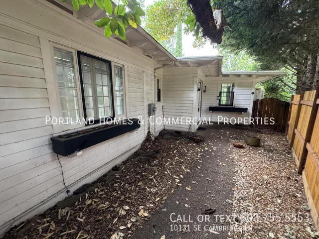 2 BR, 2 BA Apartment 10131 SE Cambridge Ln Milwaukie, OR 97222