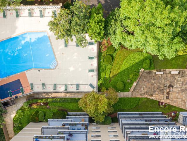 2 BR, 2 BA Apartment 101 Monmouth St, Unit 615, Brookline, MA 02446