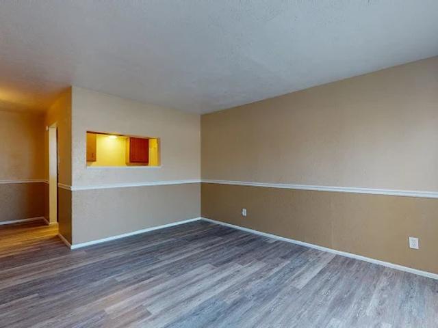 2 BR, 2 BA Apartment 1020 Sugar Lane Unit 522, Palestine, TX 75801
