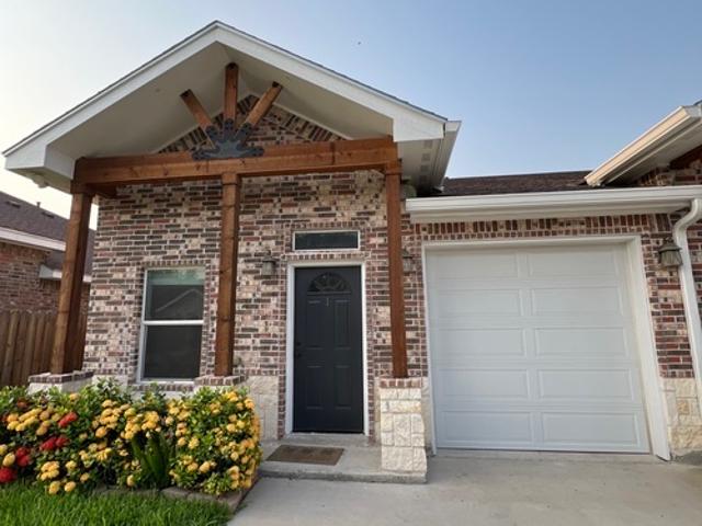 2 BR, 2 BA Apartment 1027 Fairway Dr, Unit 1, Mission, TX 78572