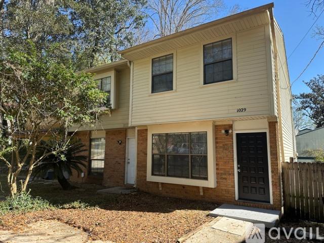 2 BR, 2 BA Apartment 1029 Sutor Rd, Unit 1029, Tallahassee, FL 32311