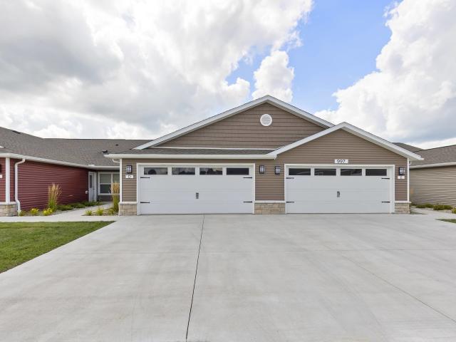 2 BR, 2 BA Apartment 1030 Office Redharvest Drive Unit 2714C, Troy, OH 45373