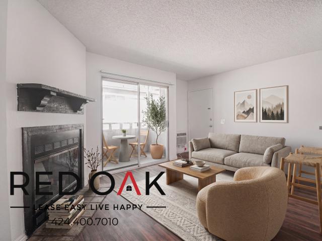2 BR, 2 BA Apartment 10346 Commerce Ave, Tujunga, CA 91042