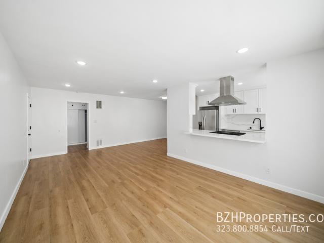 2 BR, 2 BA Apartment 1039 Harper Ave, West Hollywood, CA 90046