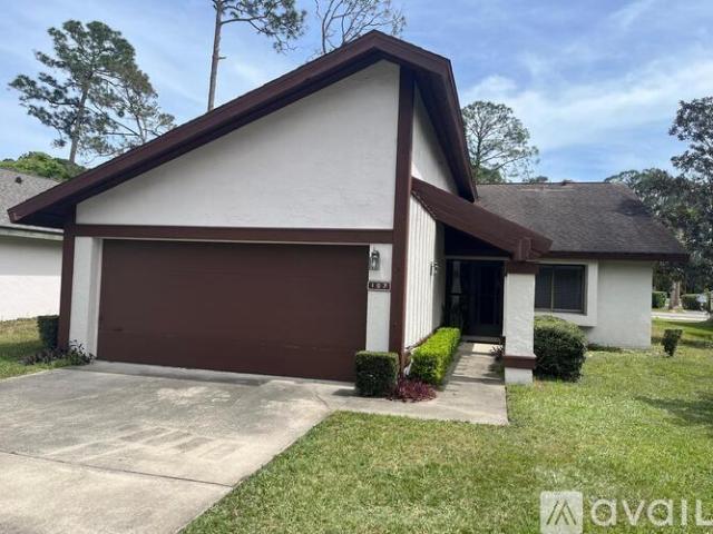 2 BR, 2 BA Apartment 107 Meadowbrook Cir, Daytona Beach, FL 32114