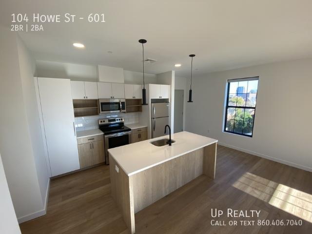 2 BR, 2 BA Apartment 104 Howe St, New Haven, CT 06510
