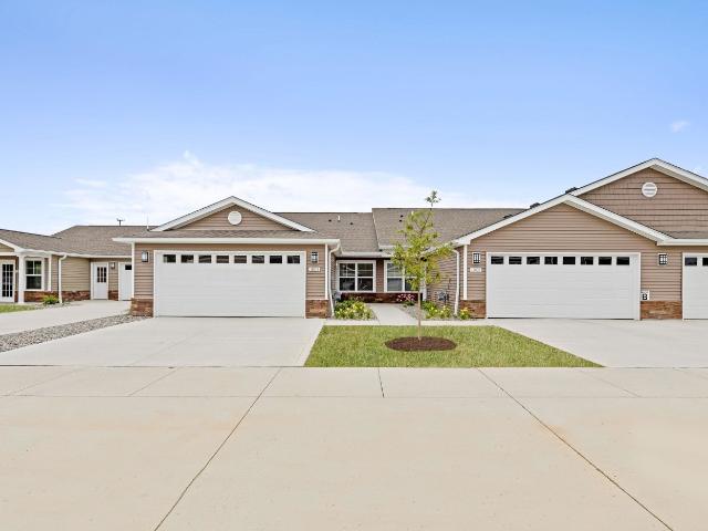 2 BR, 2 BA Apartment 10530 S 24th Plaza Unit 2320C, Bellevue, NE 68123