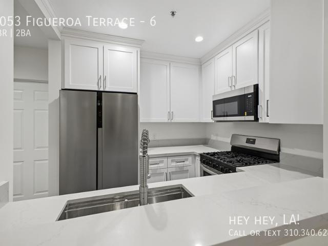 2 BR, 2 BA Apartment 1053 Figueroa Terrace, Los Angeles, CA 90012