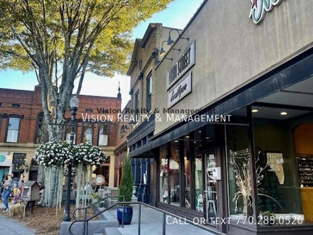 2 BR, 2 BA Apartment 105 Barnes Ave, Carrollton, GA 30117