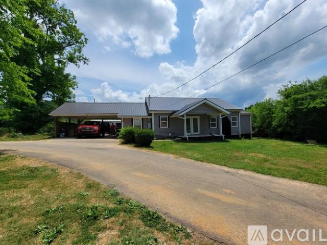2 BR, 2 BA Apartment 105 Elm Street, Rockford, TN 37853