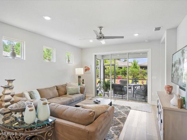 2 BR, 2 BA Apartment 10628 Anthem Way, Jacksonville, FL 32256
