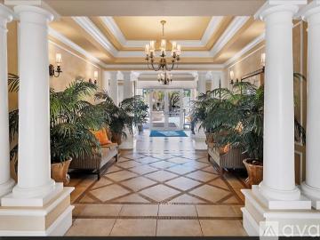 2 BR, 2 BA Apartment 1064 North Tamiami Trail, Unit 1320, Sarasota, FL 34236
