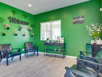 2 BR, 2 BA Apartment 10654 North 60th Avenue Unit 2058, Glendale, AZ 85304